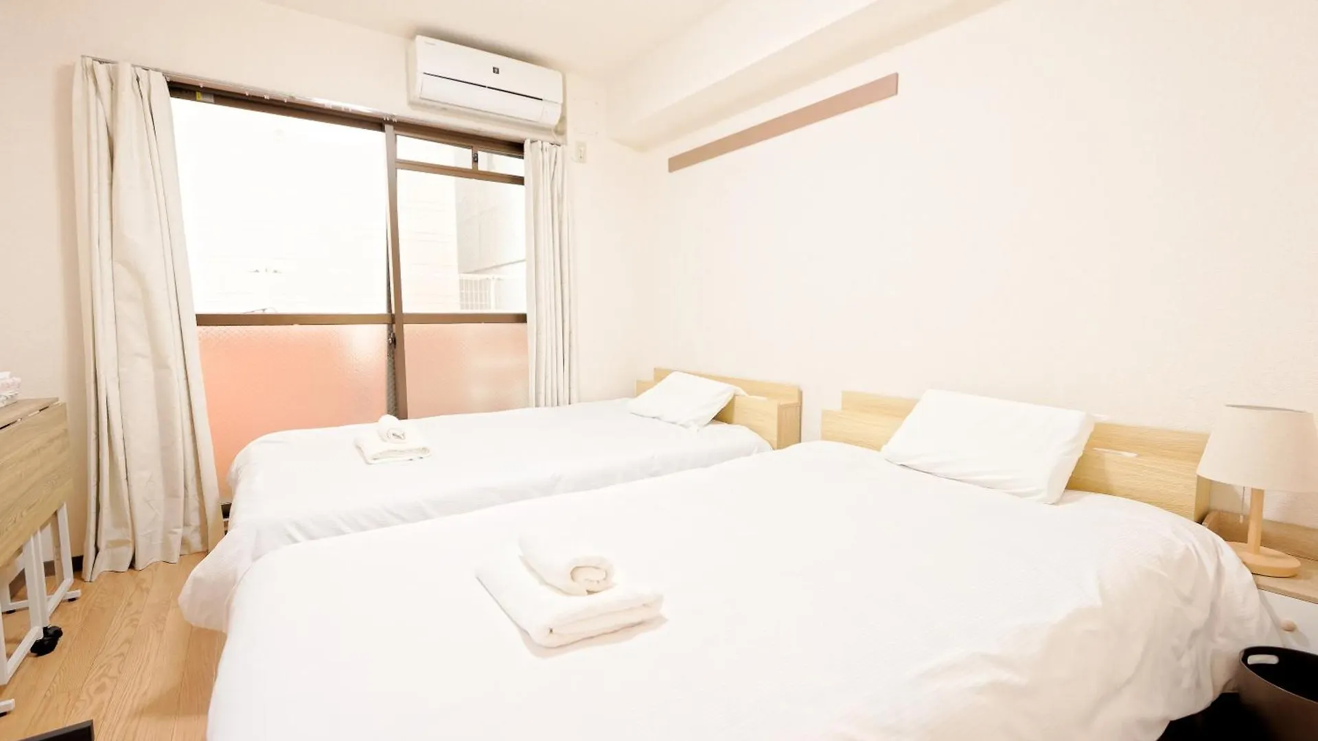 Shinjuku Waseda Earthtone Apartment Tokyo Japan