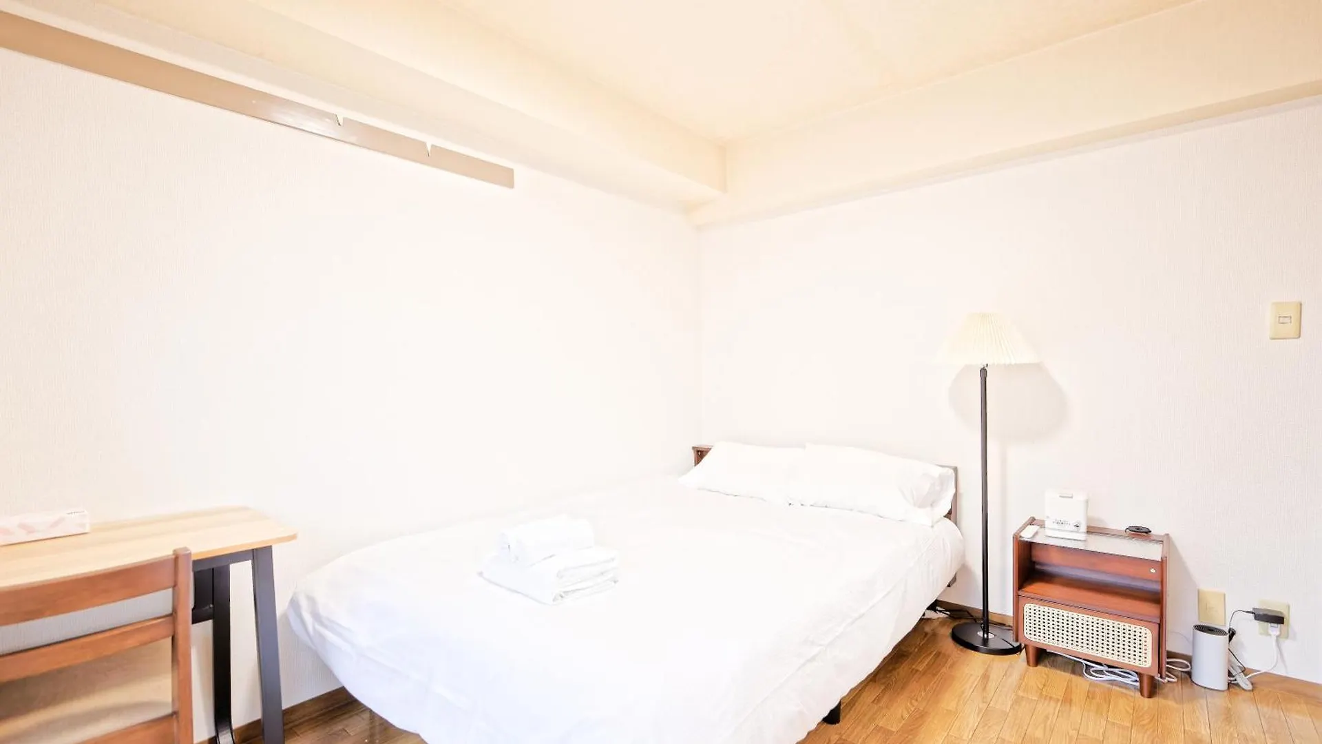 Shinjuku Waseda Earthtone Apartment Tokyo