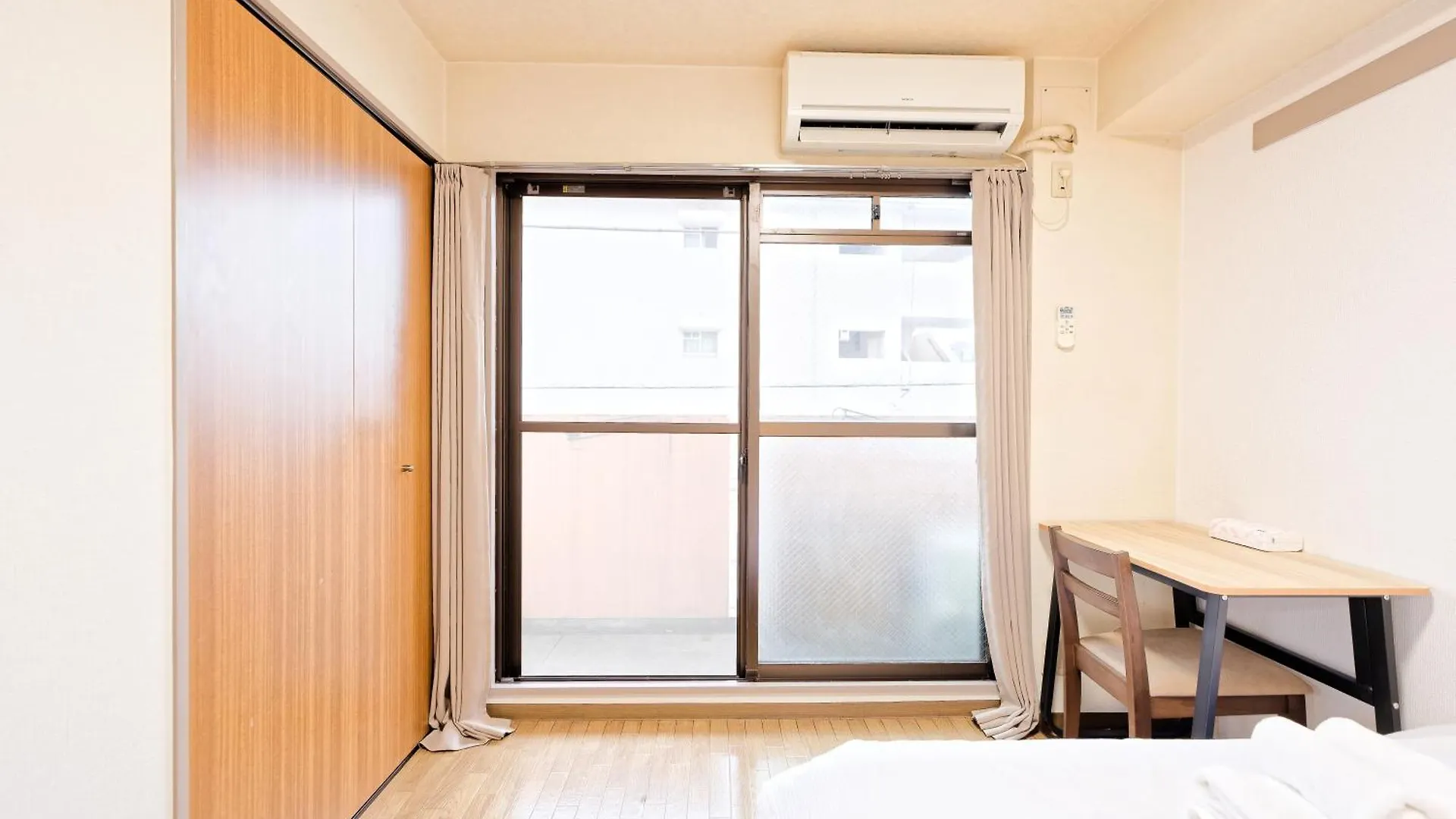Shinjuku Waseda Earthtone Apartment Tokyo 0*,  Japan