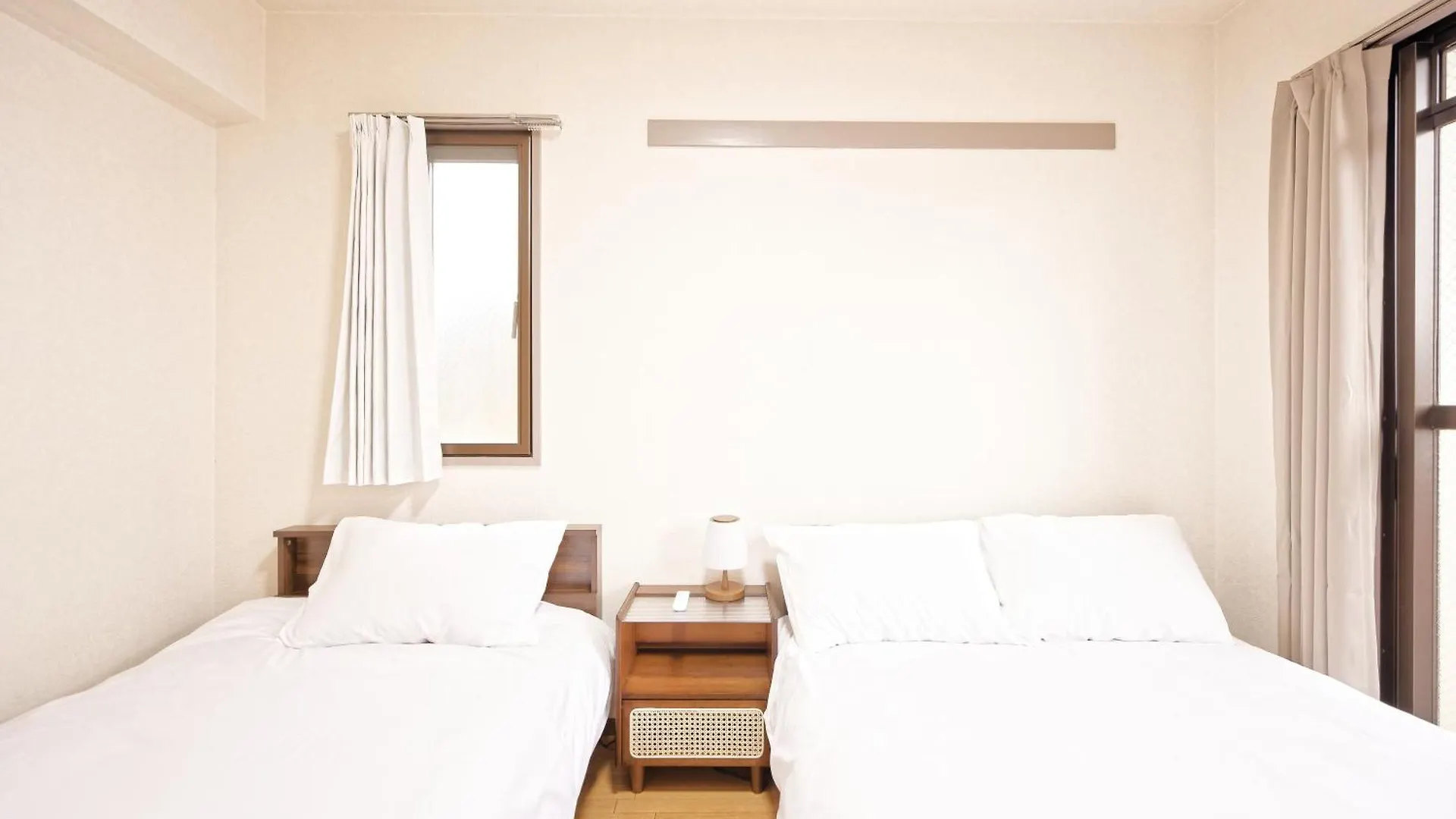 Shinjuku Waseda Earthtone Apartment Tokyo Japan